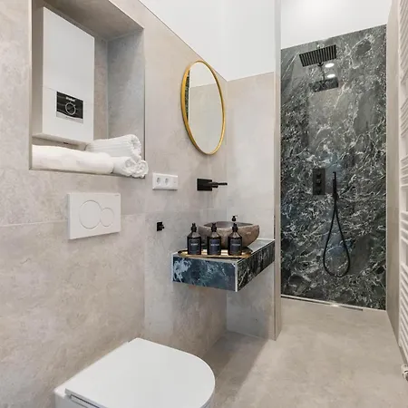 New I Luxus I Kingbed I Center